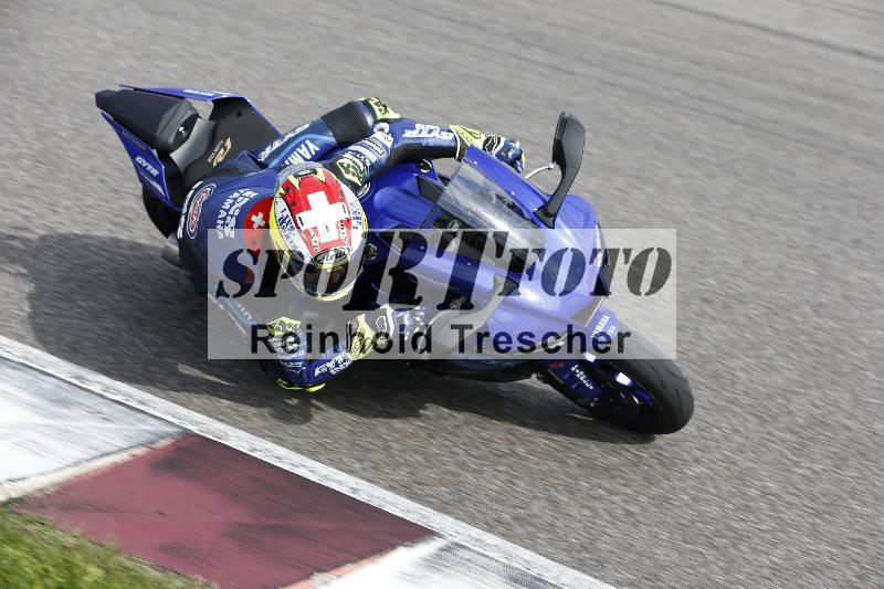 /Archiv-2025/53 16.09.2025 Track Day Domi Aegerter ADR/Gruppe rot/ohne